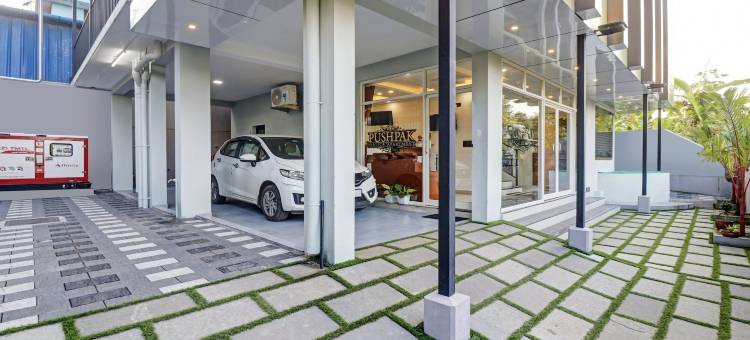 Treebo Pushpak 距离乔塔尼卡拉寺500米(Treebo Pushpak 500 Mtrs from Chottanikkara Temple)图片