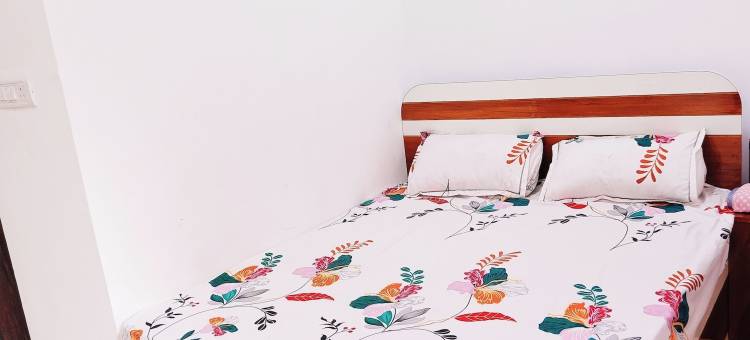 贾纳尼尼瓦斯马瑟兰(Janani Niwas Matheran)图片