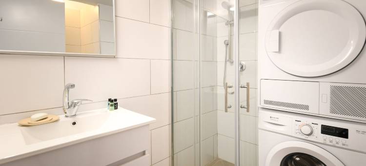 Spacious & Bright 3BR Apartment by Sea N' Rent图片