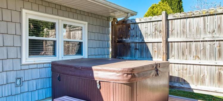 新河三卧室 - 钓鱼、皮划艇、热水浴缸、VT游戏周末(New River 3Br - Fishing, Hot Tub and VT Game Weekends)图片