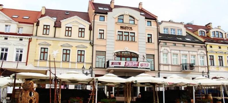 布里斯托尔传统奢华酒店(Bristol Tradition and Luxury)图片