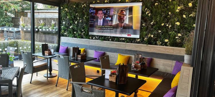 卡林顿阿姆斯酒店(The Carrington Arms)图片