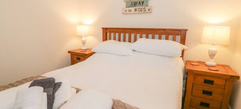 山顶(Hilltops)图片