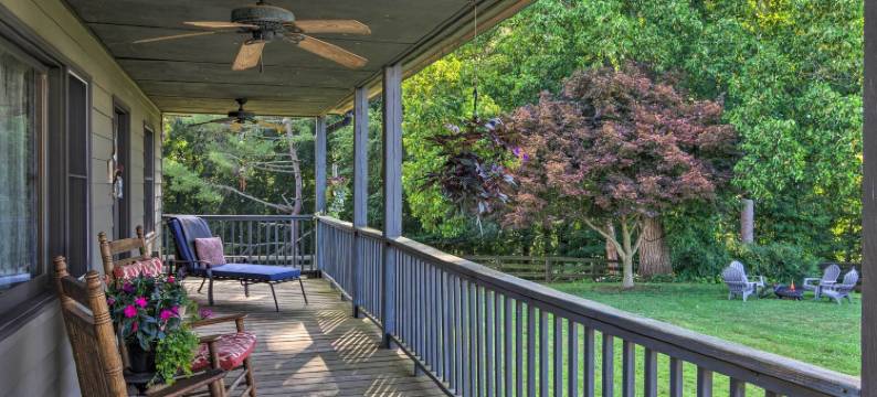 7英里到摩根顿市中心：小木屋 w/ 火坑！(Cabin w/ Fire Pit: 7 Mi to Downtown Morganton!)图片