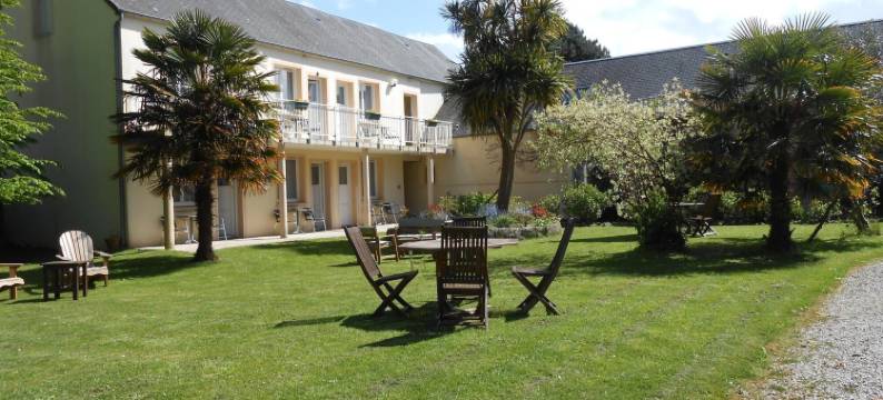 佩龙杜门酒店(Logis Hôtel la Demeure du Perron)图片