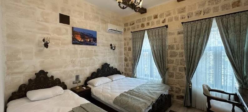 ARUR 康纳吉(Arur Konagi)图片