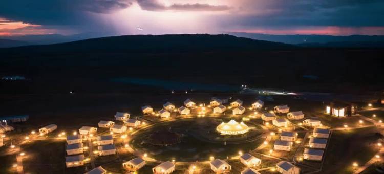 喀拉峻首朴2号野奢营地图片