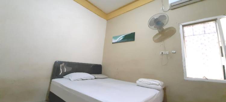 OYO Life 2982 格里亚艾莎公寓2号(OYO Life 2982 Griya Aisyah Residence 2)图片