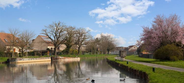 The Originals City, 格拉西酒店, 马恩河谷东, 莫城(Glassy Hotel, the Originals City, Marne-la-Vallée Est, Meaux)图片