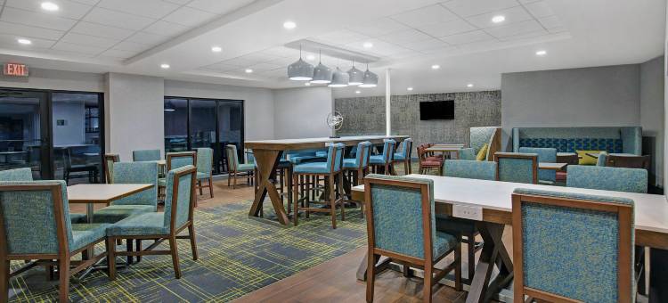 韦斯特菲尔德欢朋酒店(Hampton Inn Westfield)图片