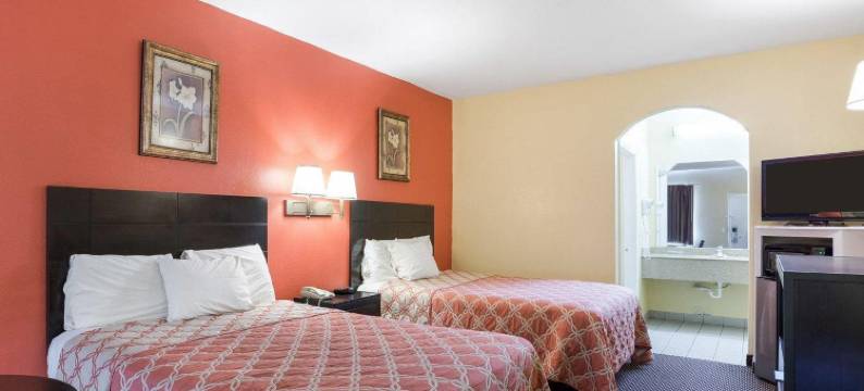 亨布尔IAH罗德威旅馆及套房(Rodeway Inn & Suites Humble IAH)图片