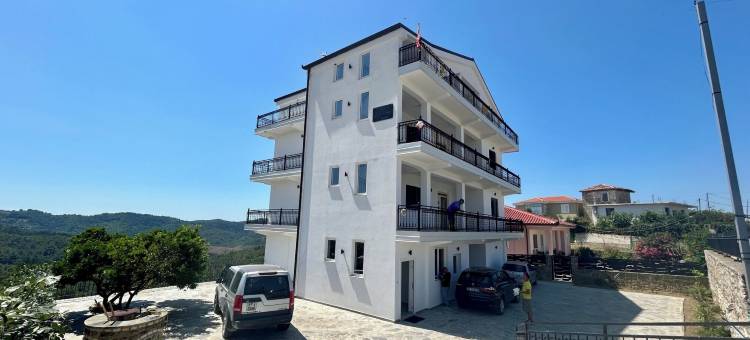 伊舍姆绿景公寓(Ishëm Greenview Apartments)图片