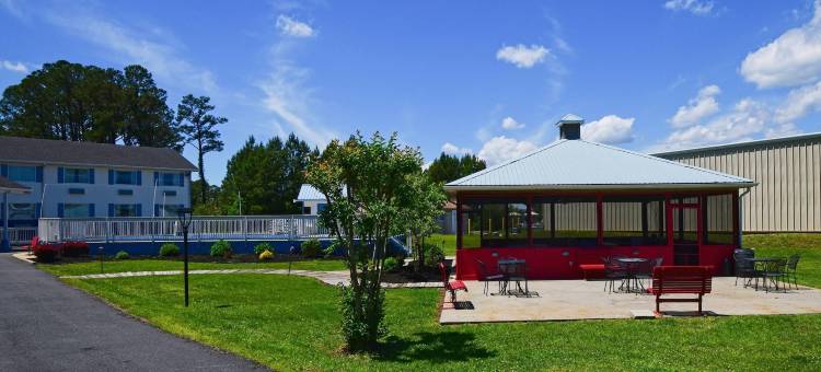 钦科蒂格岛戴斯酒店(Days Inn by Wyndham Chincoteague Island)图片