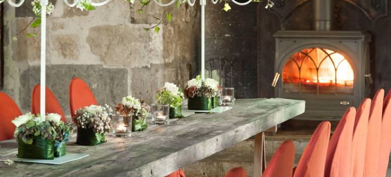 Château in Nouvelle-Aquitaine with Pool & Views图片