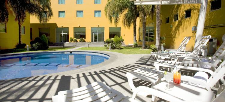 菲斯塔快捷酒店圣路易斯波托西东方(Fiesta Inn Express San Luis Potosí Oriente)图片