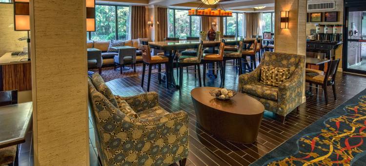 诺克罗斯-桃树角欢朋酒店(Hampton Inn Peachtree Corners/Norcross)图片