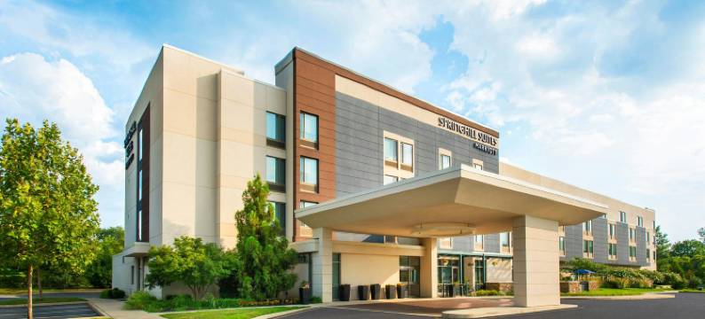 芒特劳雷尔樱桃山SpringHill Suites酒店(SpringHill Suites Mt. Laurel Cherry Hill)图片