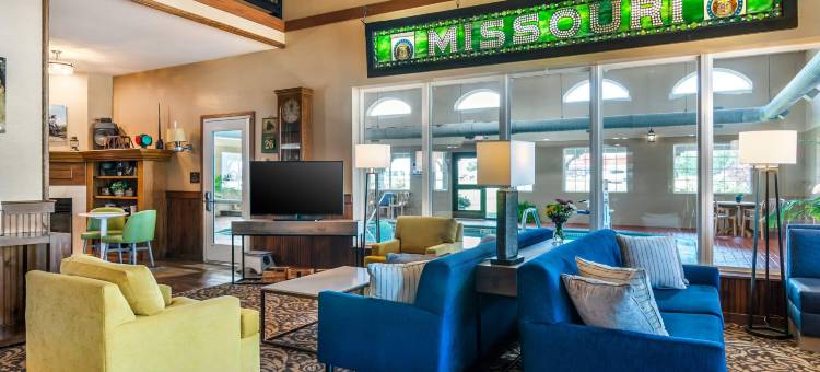 锡代利亚站舒适酒店(Comfort Inn Sedalia Station)图片