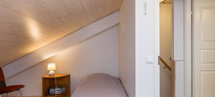 Kylpylän ullanrinne 12 d图片