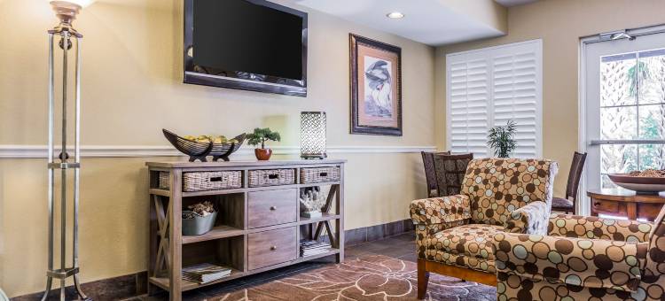 查尔斯顿普莱森特山Candlewood Suites酒店(Candlewood Suites Charleston – MT. Pleasant)图片