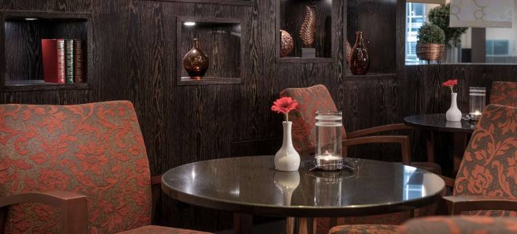 瑞享纽伦堡机场酒店(Mövenpick Hotel Nürnberg Airport)图片