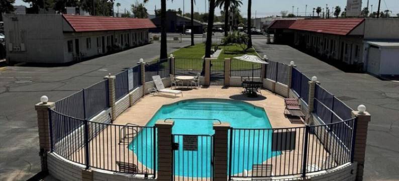 Del Rio Hotel O Near Mesa Downtown图片