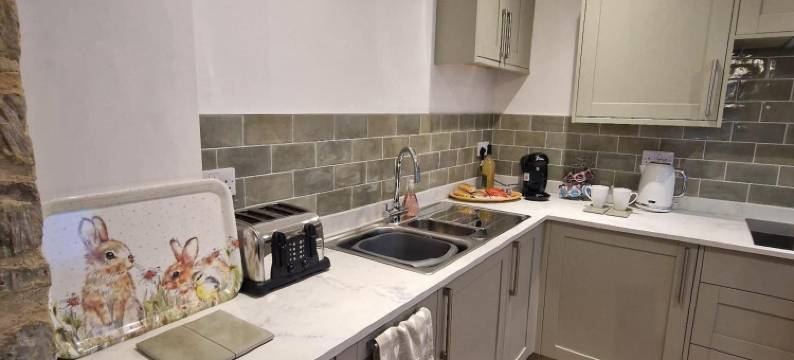 斯坦福镇中心时尚两居室房屋(Stylish 2-Bed House in Stamford Town Centre)图片