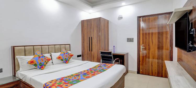 Fabhotel 新郎房间(FabHotel Groom Room)图片