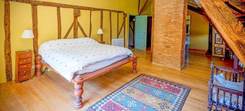 Beautiful farmhouse with private pool图片