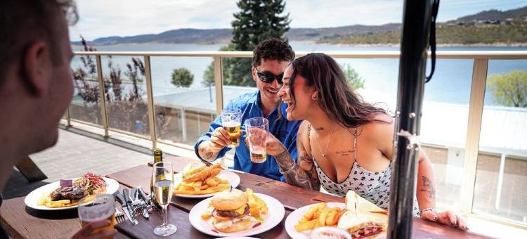 赞达拜湖大酒店(Lake Jindabyne Hotel)图片