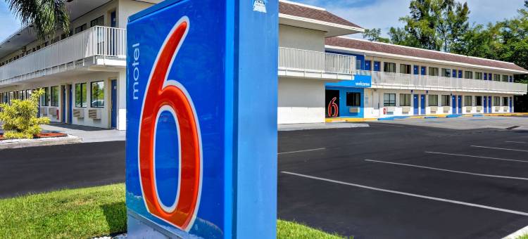 达尼亚滩6号汽车旅馆(Motel 6 Dania Beach, FL)图片
