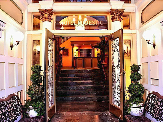 波尔多雄伟大酒店