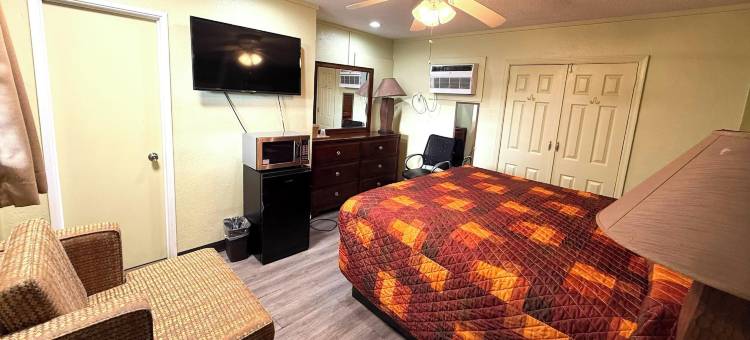 里维埃拉汽车旅馆，靠近美国84号公路的埃尔巴企业区(Riviera Motel Elba Near Enterprise US 84)图片