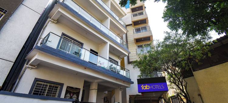 FabHotel Rova Stays图片