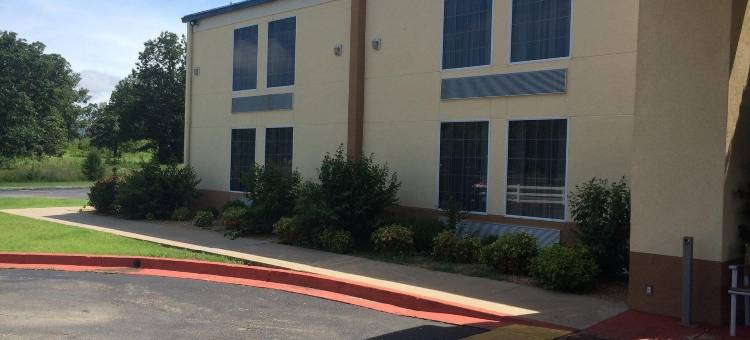 塔勒阔戴斯套房酒店(Days Inn & Suites by Wyndham Tahlequah)图片