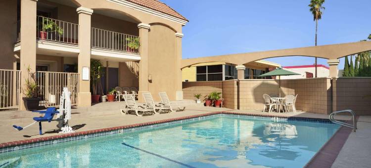 布埃纳帕克豪生酒店(Howard Johnson by Wyndham Buena Park)图片