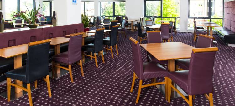 Holiday Inn Express 汉莫汉普斯泰德(Holiday Inn Express HEMEL HEMPSTEAD by IHG)图片