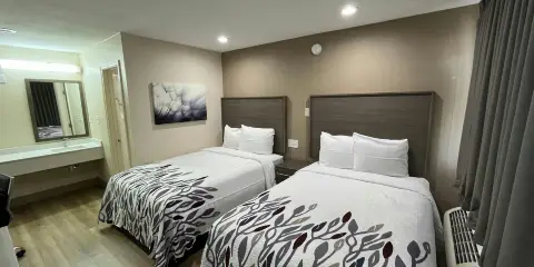 Red Roof Inn Haltom市城市