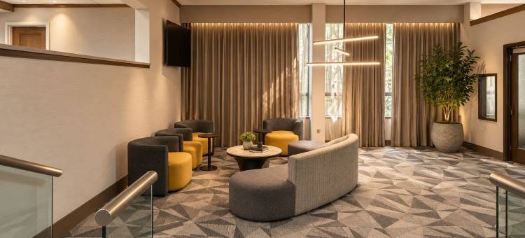 里士满机场贝斯特韦斯特优质酒店(Best Western Plus Richmond Airport Hotel)图片