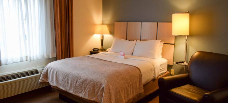 Candlewood Suites 威奇托 - 机场 by IHG(Candlewood Suites WICHITA - AIRPORT by IHG)图片