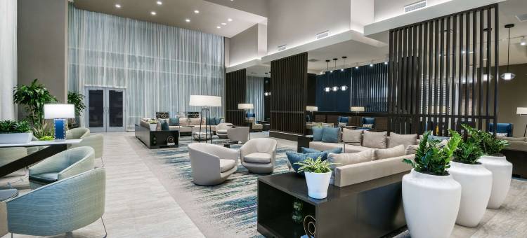 希尔顿安泊酒店-克利奇站(Embassy Suites College Station)图片