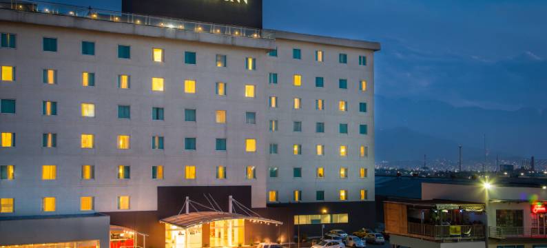 蒙特雷冯蒂多拉嘉年华酒店(Fiesta Inn Monterrey Fundidora)图片