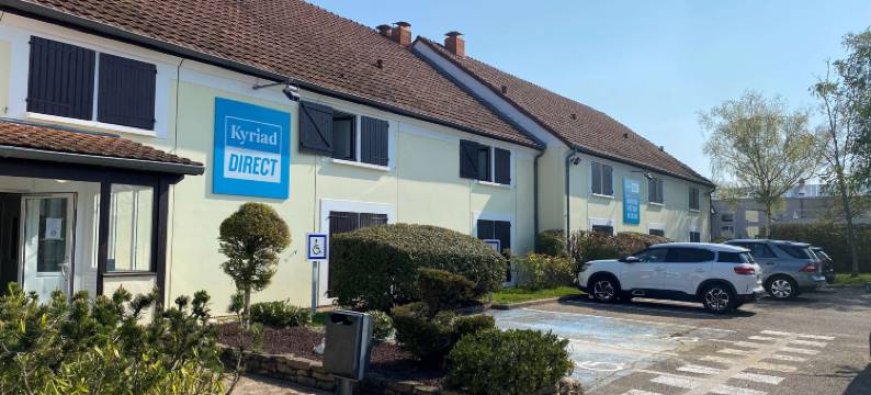 北索恩河畔沙隆基里亚德直营酒店(Kyriad Direct Chalon Sur Saone Nord)图片