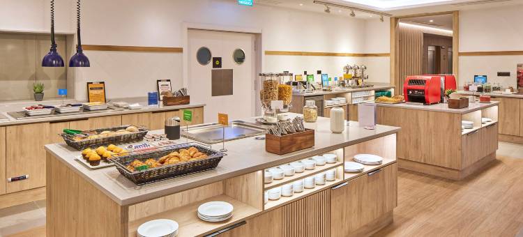 巴塞罗那费拉格兰维亚希尔顿欢朋酒店(Hampton by Hilton Barcelona Fira Gran Via)图片