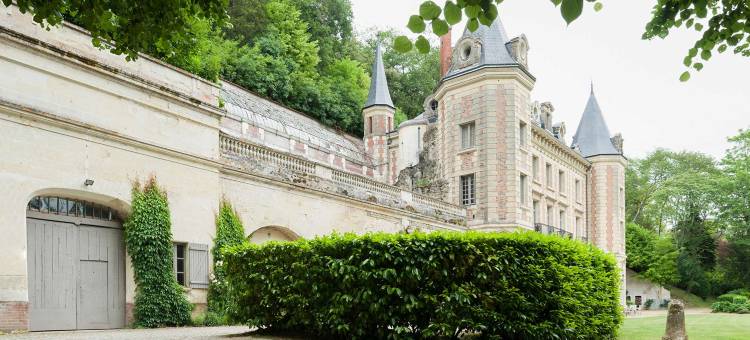 佩里城堡原生酒店(Château de Perreux, The Originals Collection)图片