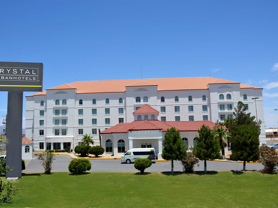 华雷斯城美国领事馆克里斯塔尔城市酒店