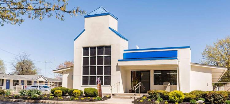 埃辛顿Travelodge by Wyndham酒店/费城机场(Travelodge by Wyndham Essington / Philadelphia Airport)图片