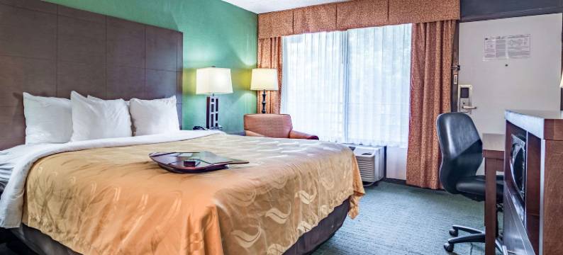 哥伦布品质酒店靠近摩尔堡(Quality Inn Columbus Near Fort Benning)图片