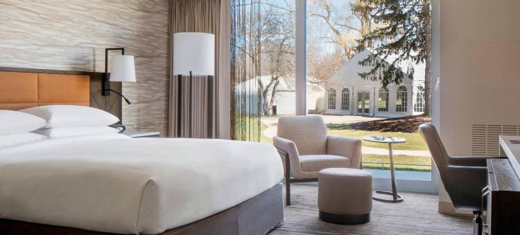 林肯郡万豪酒店(Lincolnshire Marriott Resort)图片