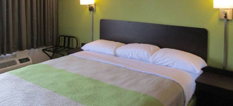 奇豪威骑士旅馆(Motel 6 Chilhowie, VA - I-81)图片